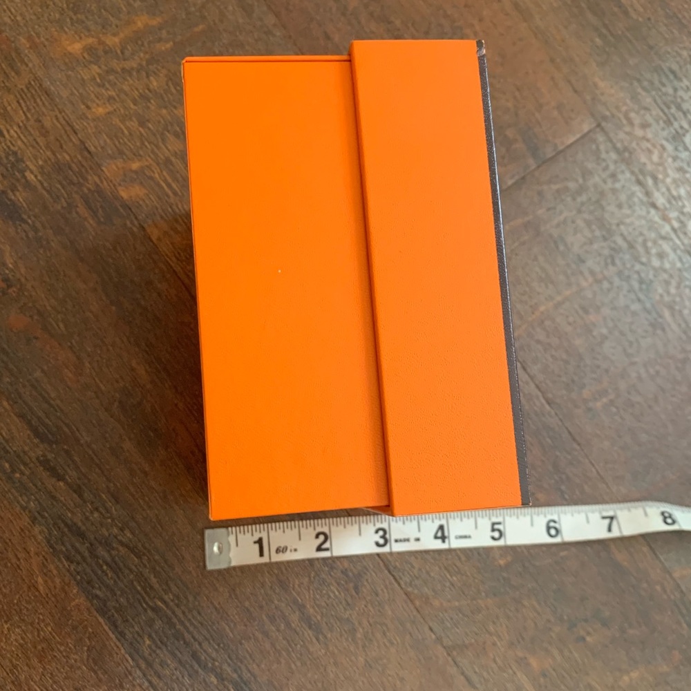 Nwot Herms Box - image 4